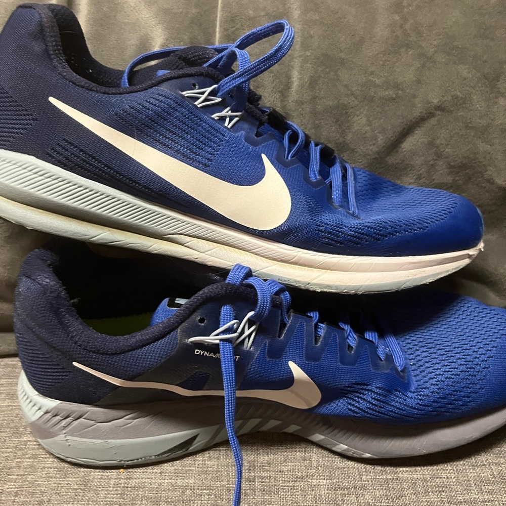 Nike Zoom Structure 21